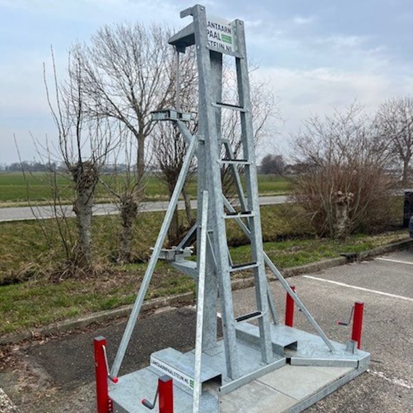 lantaarnpaalsteun met schuivende bovenklem 